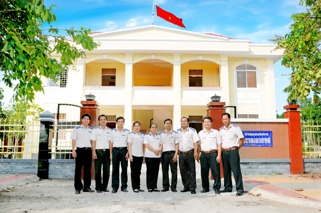 CHI CỤC THI HÀNH ÁN DÂN SỰ HUYỆN THÁP MƯỜI: 40 NĂM XÂY DỰNG VÀ PHÁT TRIỂN (1981 -2021)