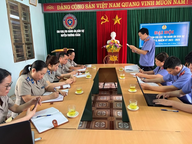 VKSND huyện kiểm sát trực tiếp tại Chi cục Thường Xuân