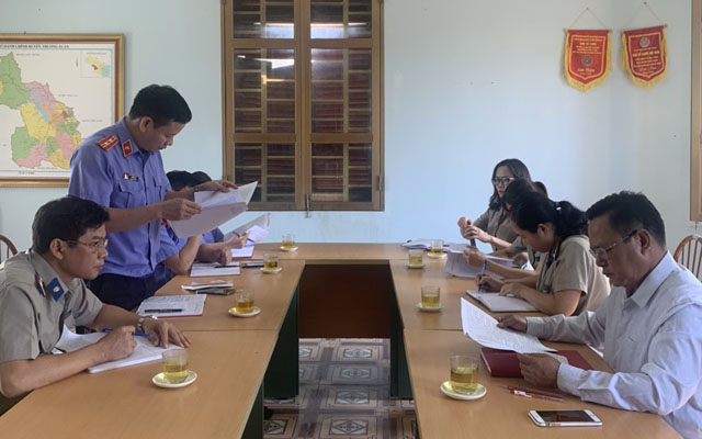 VKSND huyện kiểm sát trực tiếp tại Chi cục THADS Thường Xuân