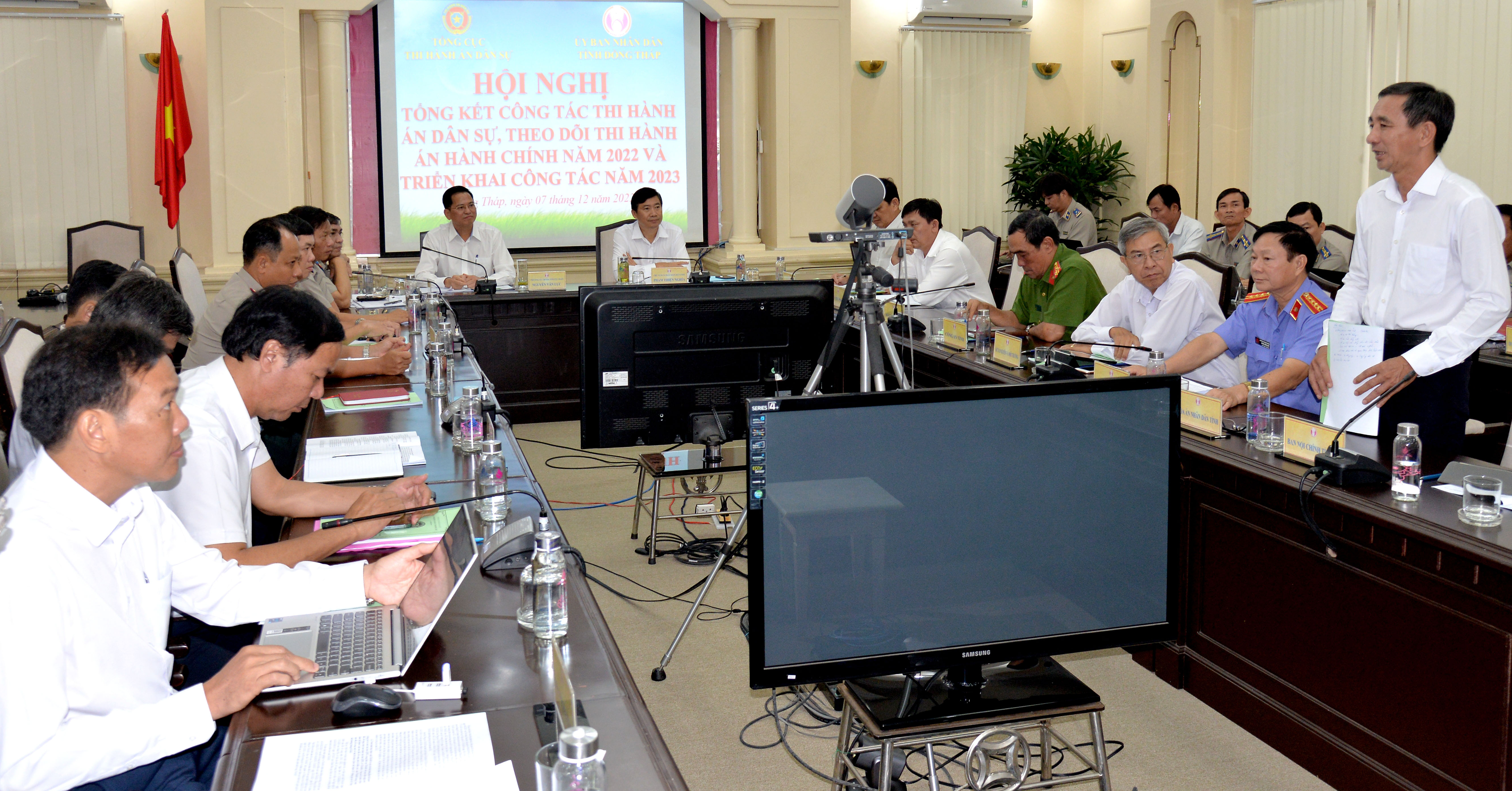 Uỷ ban nhân dân tỉnh Đồng Tháp tổ chức Hội nghị tổng kết công tác thi hành án dân sự, theo dõi thi hành án hành chính năm 2022 và triển khai công tác năm 2023