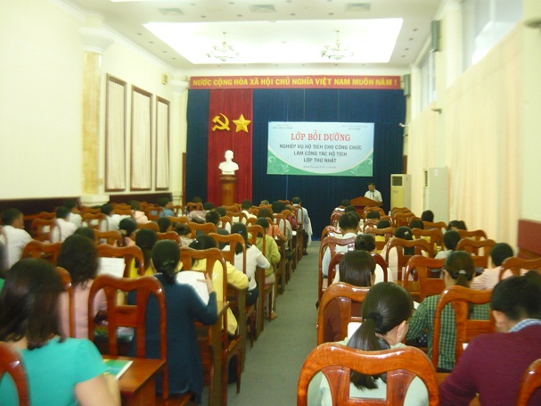 Khánh Hòa: Bồi dưỡng nghiệp vụ hộ tịch cho công chức làm công tác hộ tịch tại UBND cấp xã và cấp huyện