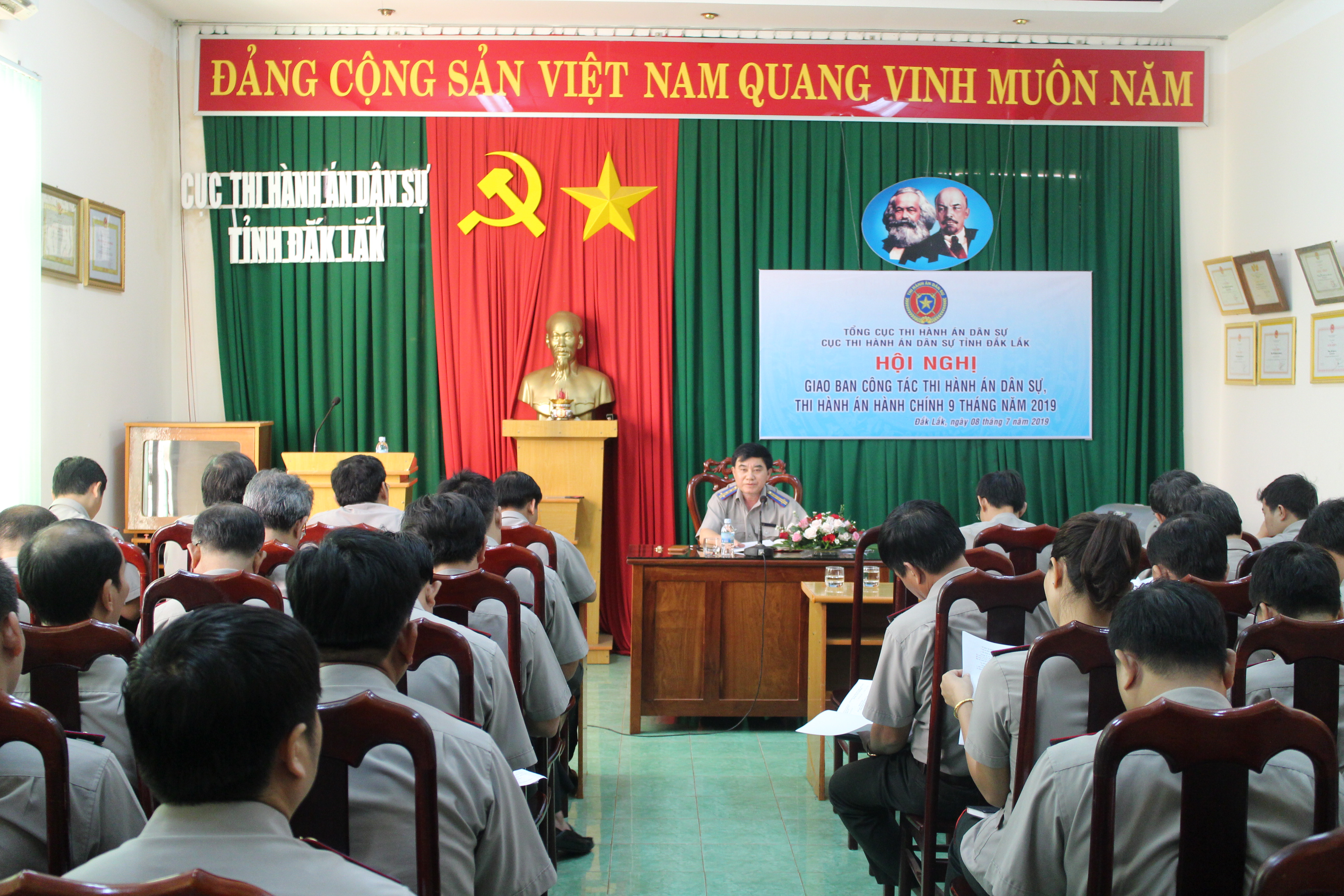 Cục Thi hành án dân sự tỉnh Đắk Lắk tổ chức Hội nghị giao ban công tác thi hành án dân sự, thi hành án hành chính 9 tháng năm 2019