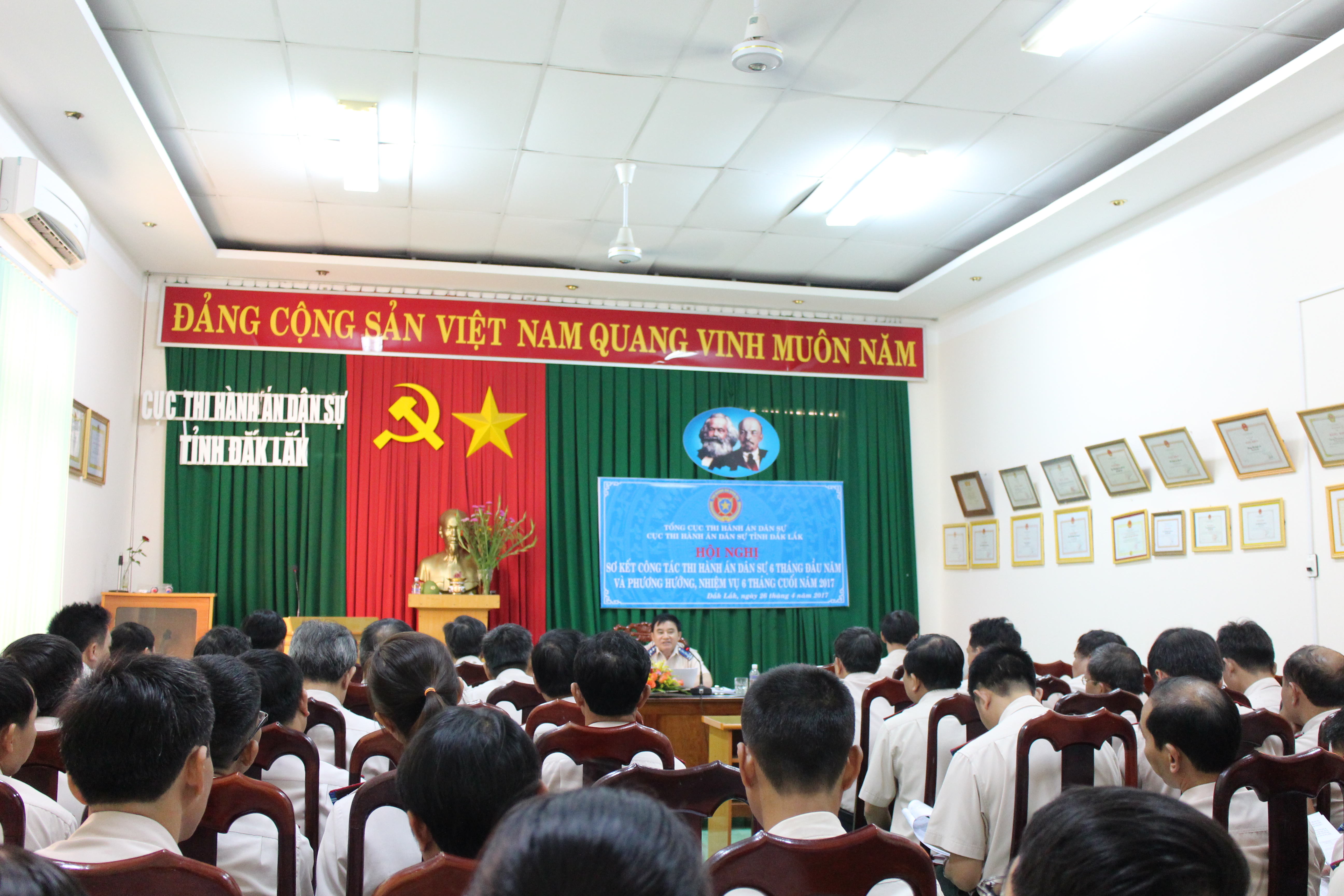 Hội nghị sơ kết công tác thi hành án dân sự 6 tháng đầu năm  và triển khai phương hướng, nhiệm vụ 6 tháng cuối năm 2017