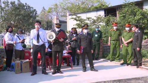 Chi cục THADS thành phố Thanh Hóa cưỡng chế giao tài sản thành công