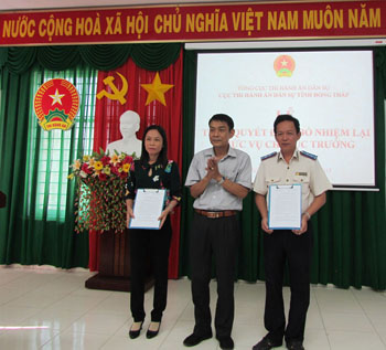 Cục THADS tỉnh Đồng Tháp tổ chức trao Quyết định bổ nhiệm lại Chi cục trưởng