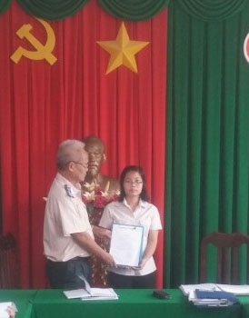 Lễ trao quyết định công nhận đảng viên chính thức và tổ chức sinh hoạt chuyên đề