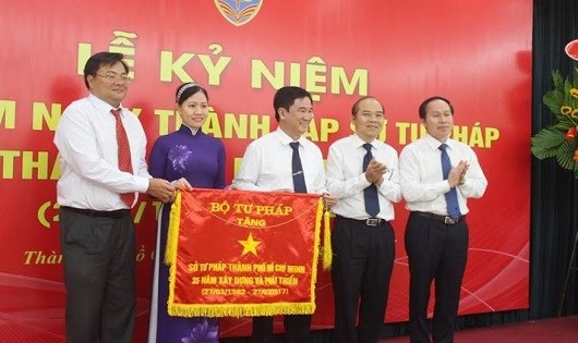 Tư pháp Thành phố Hồ Chí Minh - gương điển hình triển khai nhiệm vụ khó