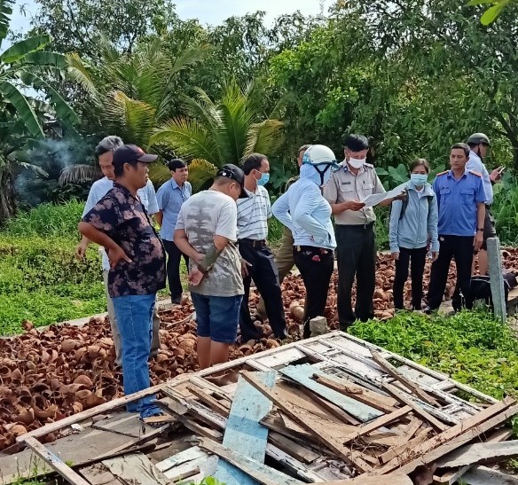 Cưỡng chế chuyển giao quyền sử dụng đất