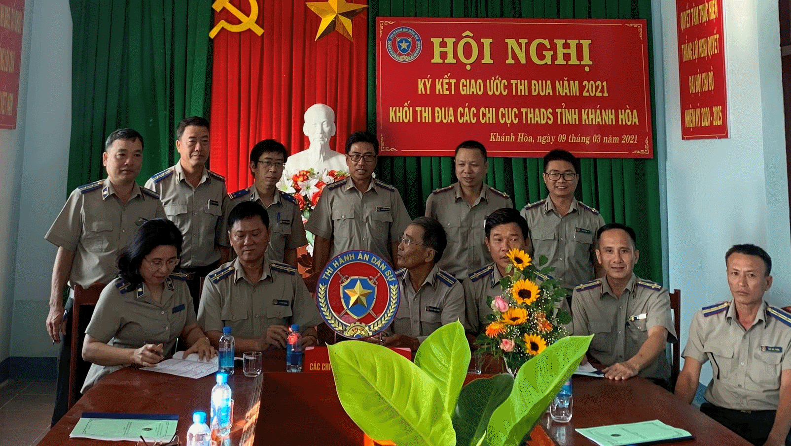 Khối thi đua các Chi cục Thi hành án dân sự tỉnh Khánh Hòa ký kết giao ước thi đua năm 2021