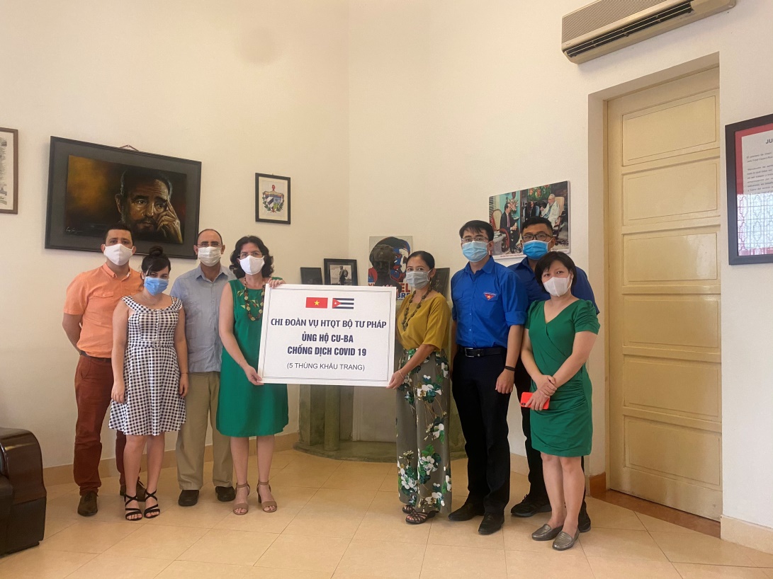 Chi đoàn Vụ Hợp tác quốc tế chung tay ủng hộ thanh niên Bộ Tư pháp Cu-Ba trong phòng, chống dịch bệnh Covid-19