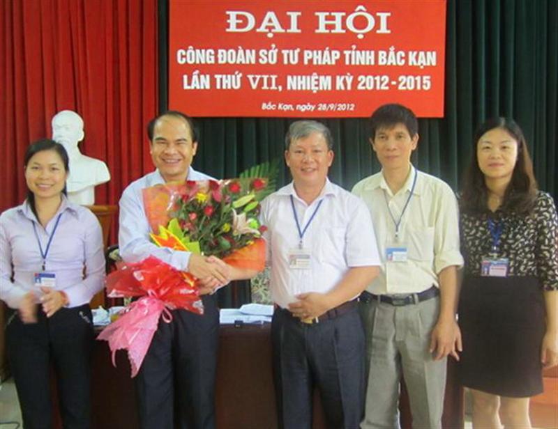 Bắc Kạn: Kết quả hoạt động Công đoàn Sở Tư pháp nhiệm kỳ 2010-2012, phương hướng nhiệm kỳ 2012-2015