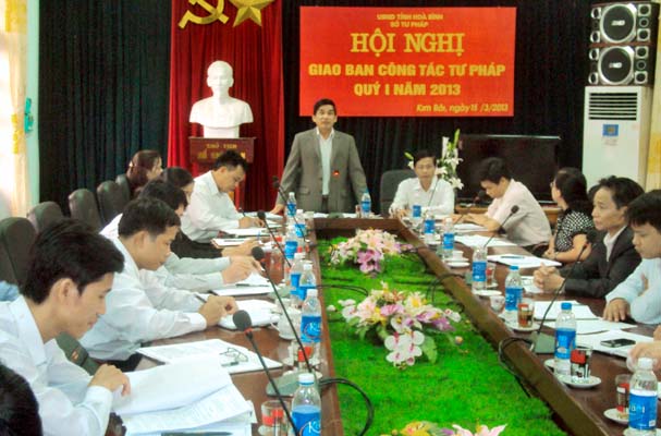 Sở Tư pháp tỉnh Hòa Bình: Tổ chức Hội nghị giao ban công tác tư pháp quý I/2013
