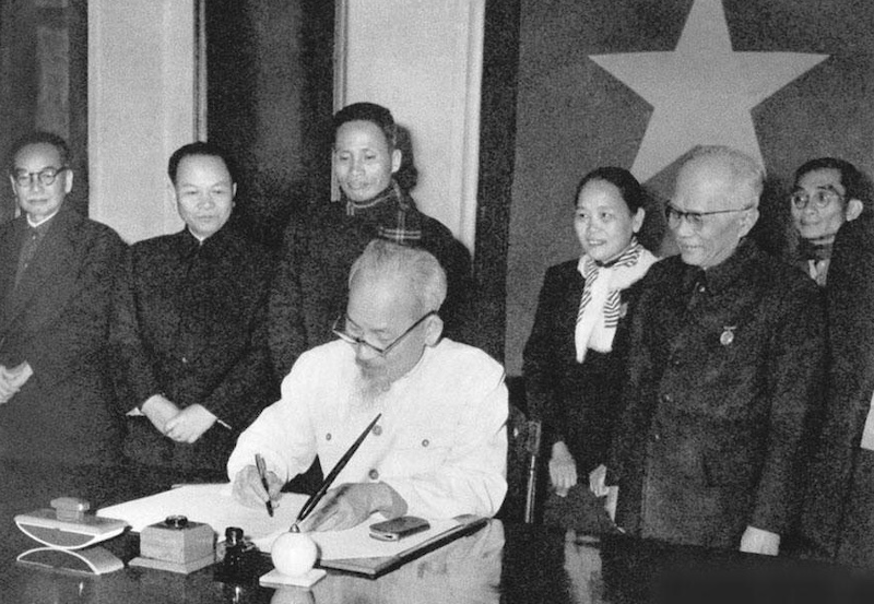 Chủ tịch Hồ Chí Minh với ngành Tư pháp