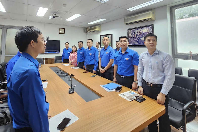 Thiêng liêng Lễ chào cờ “Tôi yêu Tổ quốc tôi” của tuổi trẻ Báo Pháp luật Việt Nam