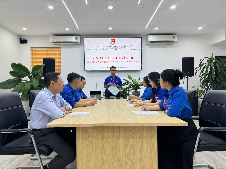 Sinh hoạt Chuyên đề “80 năm ngành Tư pháp - Truyền thống và phát triển”