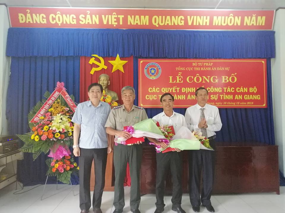 LỄ CÔNG BỐ QUYẾT ĐỊNH VỀ CÔNG TÁC CÁN BỘ CỤC THI HÀNH ÁN DÂN SỰ TỈNH AN GIANG