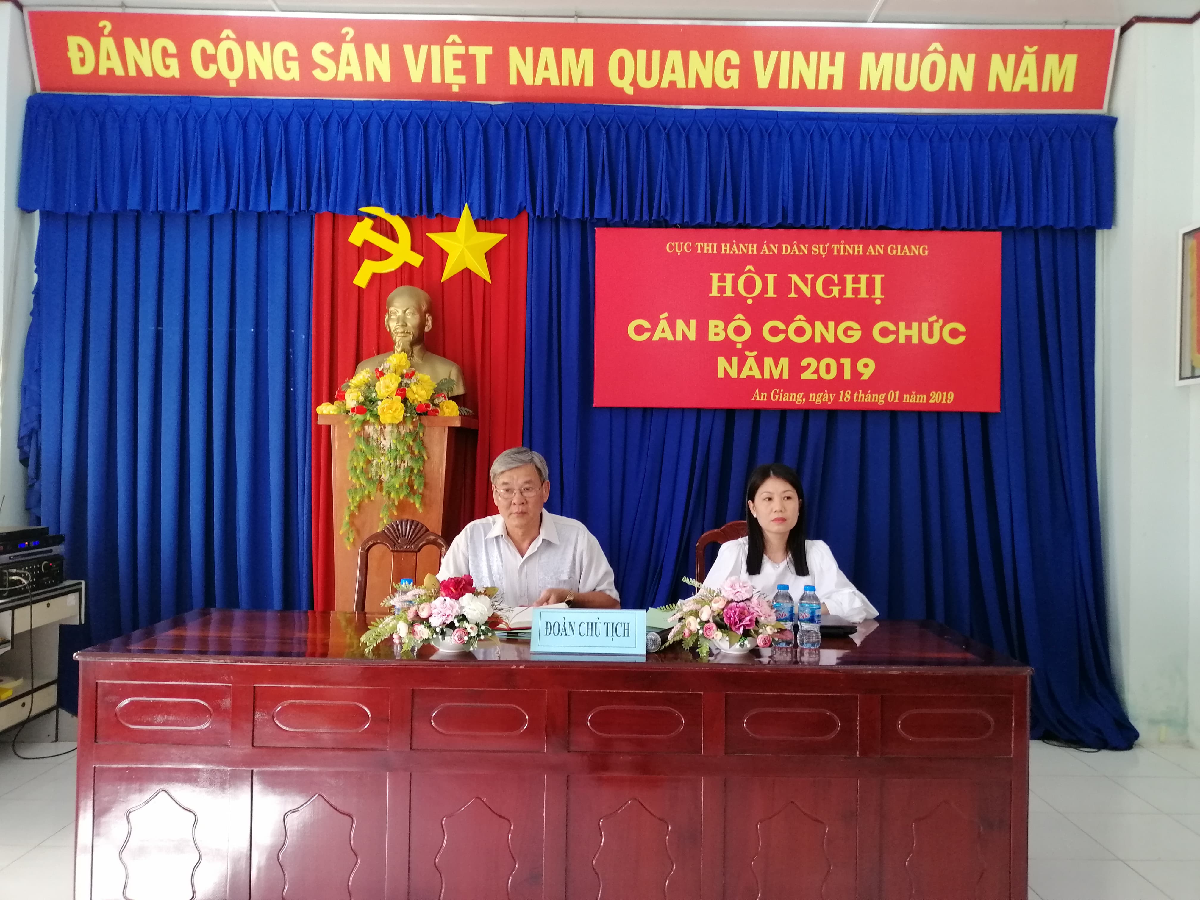 CỤC THADSD CÙNG CĐCS TỔ CHỨC HỘI NGHỊ CÁN BỘ CÔNG CHỨC NĂM 2019
