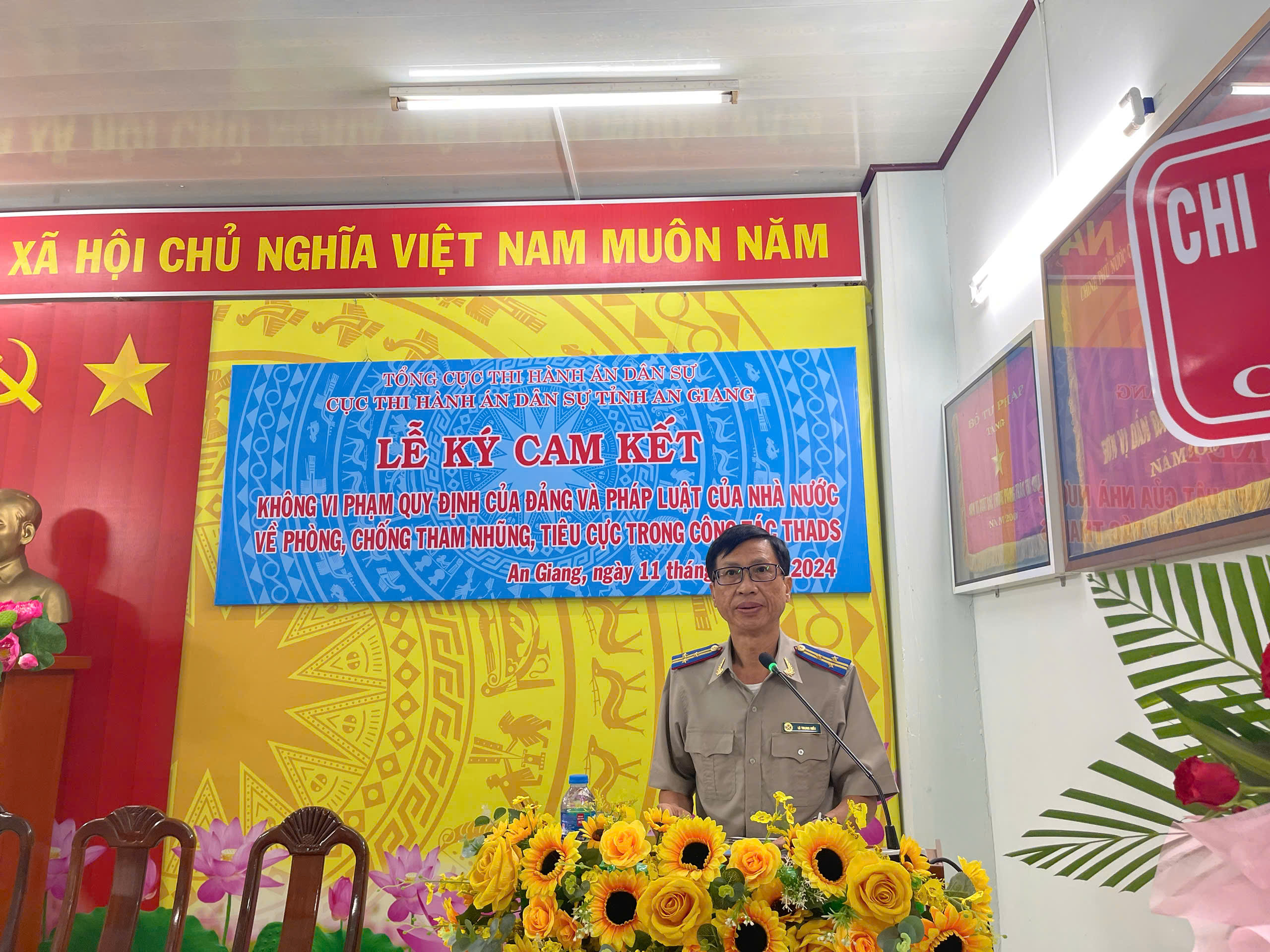 Cục Thi hành án dân sự tỉnh An Giang tổ chức Lễ ký cam kết không vi phạm quy định của Đảng và pháp luật của Nhà nước về phòng, chống tham nhũng, tiêu cực trong công tác thi hành án dân sự