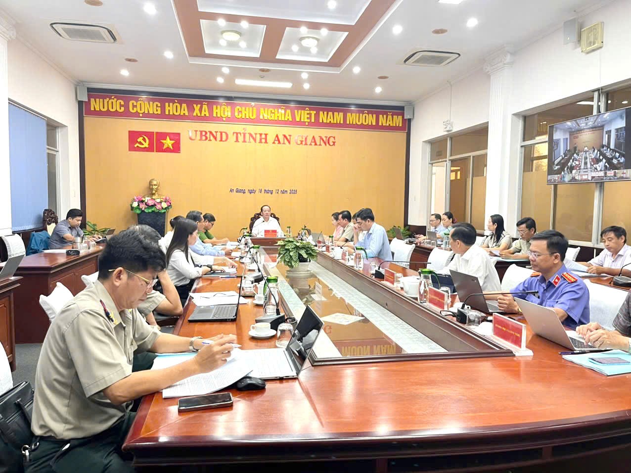 BAN CHỈ ĐẠO THI HÀNH ÁN DÂN SỰ TỈNH HỌP GIẢI QUYẾT VỤ ÁN KHÓ KHĂN VƯỚNG MẮC, KHÓ THI HÀNH