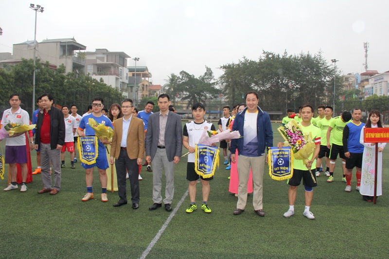 Giao lưu bóng đá chào mừng Kỷ niệm 88 năm ngày Thành lập Đoàn Thanh niên Cộng sản Hồ Chí Minh (26/3/1931-26/3/2019)