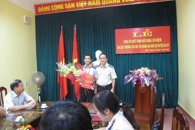 Lễ công bố quyết định điều động, bổ nhiệm Chi cục trưởng Chi cục Thi hành án dân sự huyện Ba Vì