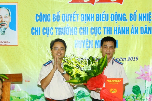 Lễ công bố quyết định điều động, bổ nhiệm Chi cục trưởng Chi cục Thi hành án dân sự huyện Mê Linh