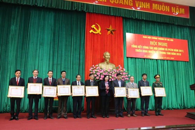 Cục Thi hành án dân sự tham dự Hội nghị tổng kết công tác nội chính và phòng, chống tham nhũng năm 2017