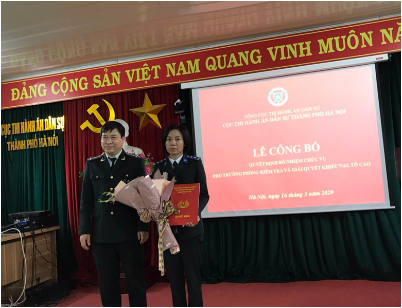 Lễ công bố Quyết định bổ nhiệm Phó trưởng Phòng Kiểm tra, giải quyết khiếu nại, tố cáo Cục Thi hành án dân sự thành phố Hà Nội