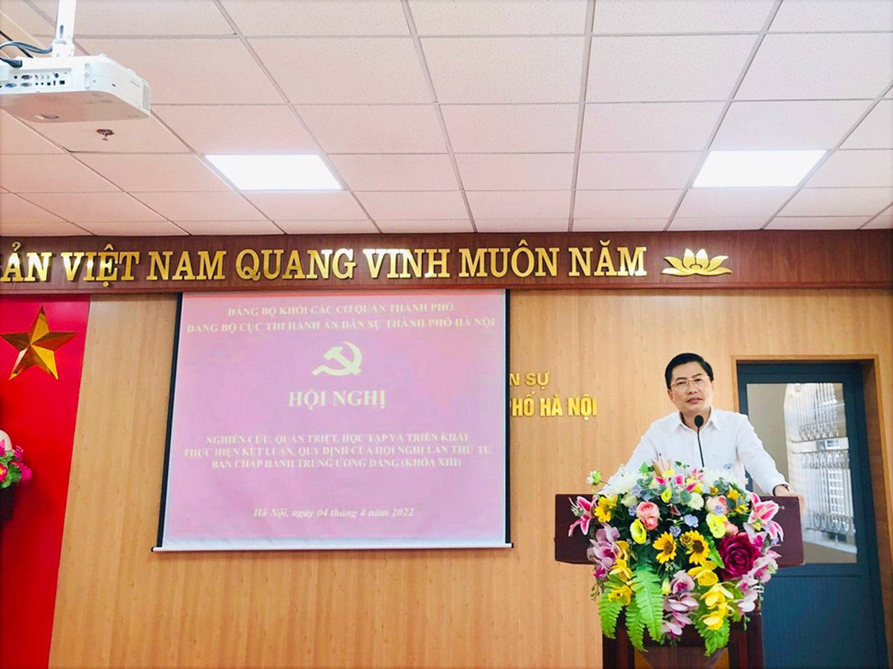 Đảng ủy Cục Thi hành án dân sự thành phố Hà Nội  quán triệt, học tập, triển khai thực hiện Kết luận, Quy định của  Hội nghị lần thứ tư Ban Chấp hành Trung ương Đảng (khóa XIII)