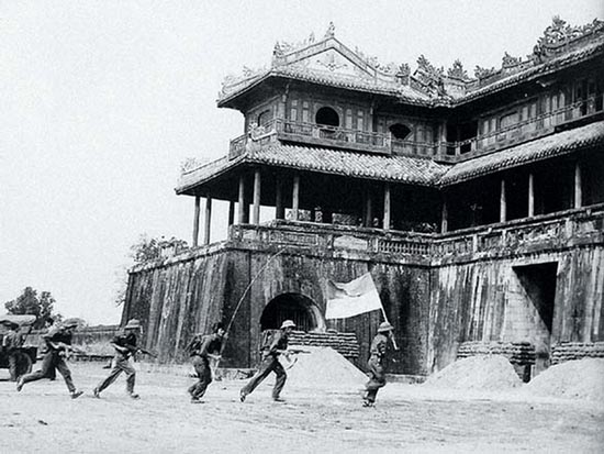 Kỷ niệm 42 năm Ngày giải phóng Thừa Thiên Huế (26/3/1975 - 26/3/2017)