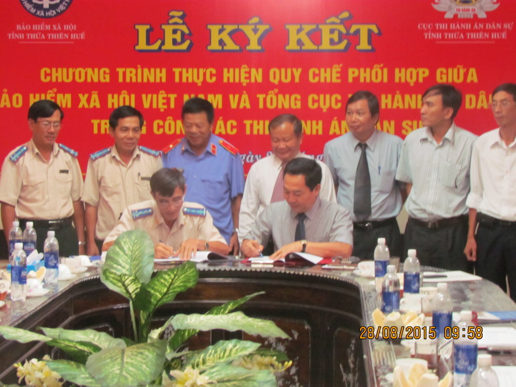 Lễ ký kết Chương trình thực hiện Quy chế phối hợp giữa Bảo hiểm xã hội Việt Nam và Tổng cục Thi hành án dân sự trong công tác thi hành án dân sự tại tỉnh Thừa Thiên Huế.