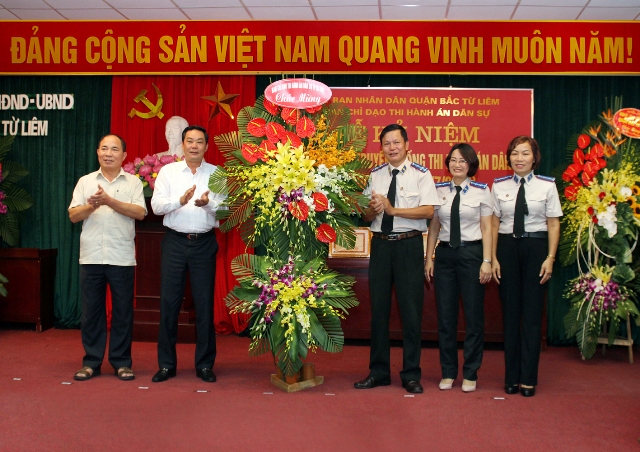 Ban chỉ đạo thi hành án dân sự quận Bắc Từ Liêm kỷ niệm 70 năm ngày truyền thống thi hành án dân sự 19/7/1946 - 19/7/2016