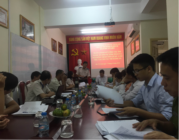 Hội đồng nhân dân quận Bắc Từ Liêm giám sát công tác thi hành án dân sự năm 2016 tại Chi cục Thi hành án dân sự quận Bắc Từ Liêm