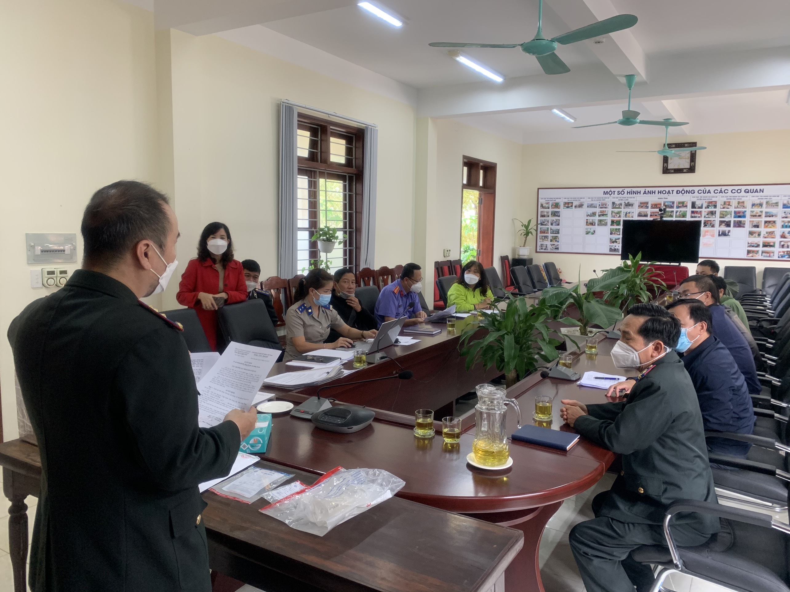 Cục Thi hành án dân sự tỉnh Thừa Thiên Huế tổ chức tiêu hủy vật chứng