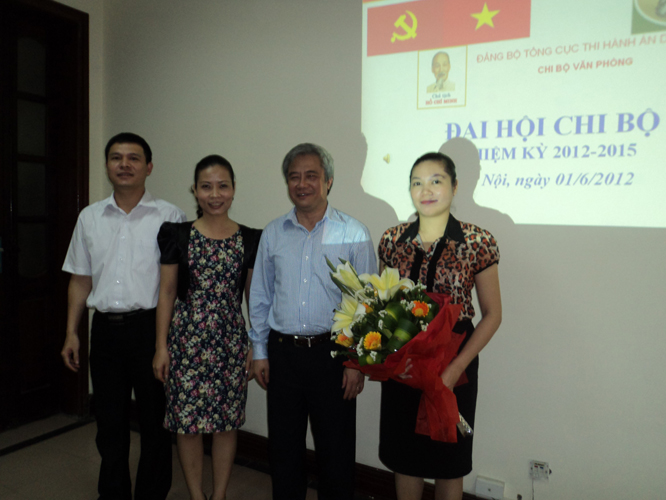 Chi bộ Văn phòng, Tổng cục Thi hành án dân sự tổ chức thành công Đại hội, nhiệm kỳ 2012 - 2015