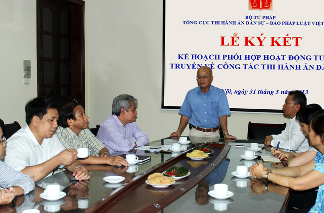 Lễ ký kế hoạch phối hợp tuyên truyền giữa Tổng cục Thi hành án dân sự và Báo Pháp luật Việt Nam