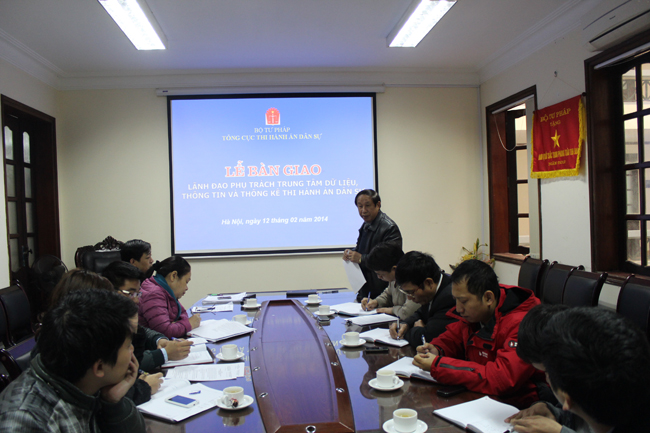 Lễ Bàn giao công việc Lãnh đạo Tổng cục phụ trách Trung tâm Dữ liệu, Thông tin và Thống kê Thi hành án dân sự