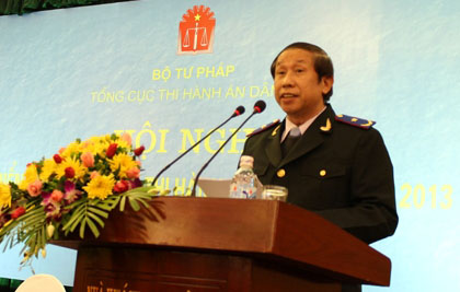 Ông Nguyễn Thanh Thủy - Phó Tổng cục trưởng Tổng cục Thi hành án dân sự, Bộ Tư pháp: “Tòa án ra quyết định đưa bản án, quyết định ra thi hành”