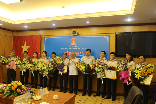 Tổng cục Thi hành án dân sự, Bộ Tư pháp tổ chức Hội nghị điển hình tiên tiến giai đoạn 2010-2015