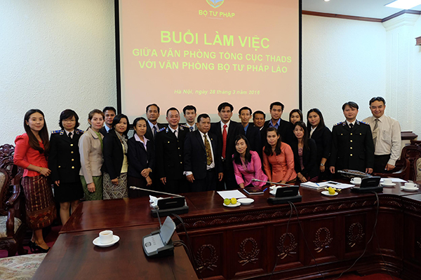 Tổng cục Thi hành án dân sự tiếp và làm việc với Đoàn cán bộ Văn phòng Bộ Tư pháp Lào