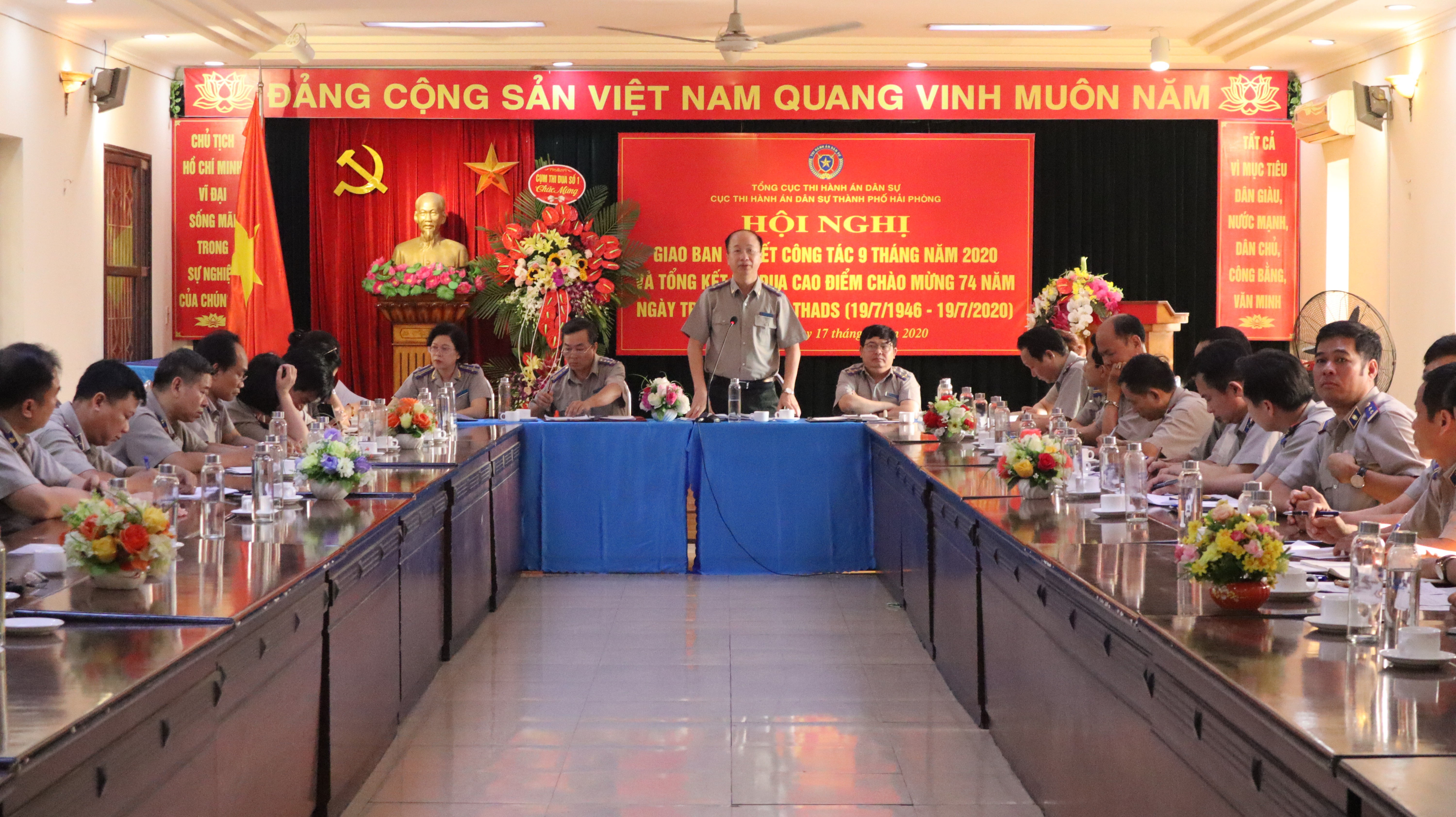 HỘI NGHỊ GIAO BAN CÔNG TÁC 9 THÁNG NĂM 2020 VÀ TỔNG KẾT ĐỢT THI ĐUA CAO ĐIỂM CHÀO MỪNG KỶ NIỆM 74 NĂM NGÀY TRUYỀN THỐNG THI HÀNH ÁN DÂN SỰ (19/7/1946-19/7/2020)