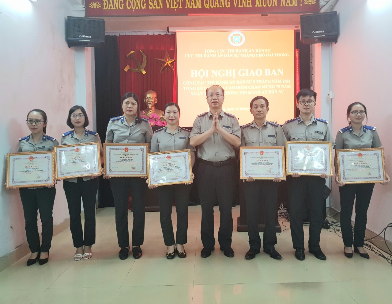 TỔNG CỤC TRƯỞNG TỔNG CỤC THI HÀNH ÁN DÂN SỰ  LÀM VIỆC TRỰC TUYẾN VỚI CỤC THI HÀNH ÁN DÂN SỰ THÀNH PHỐ HẢI PHÒNG VỀ TÌNH HÌNH THỰC HIỆN CHỈ TIÊU, NHIỆM VỤ, CÔNG TÁC QUẢN LÝ, CHỈ ĐẠO 9 THÁNG NĂM 2021