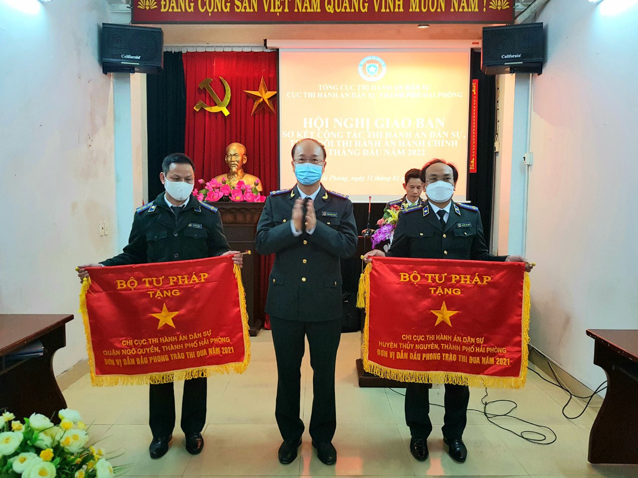 Hội nghị Sơ kết công tác thi hành án dân sự, theo dõi thi hành án  hành chính Quý I năm 2022 và trao khen thưởng năm 2021