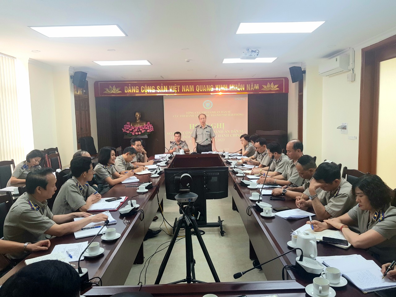 Hội nghị giao ban, sơ kết công tác THADS, theo dõi THAHC 6 tháng đầu năm, triển khai một số nhiệm vụ trọng tâm 6 tháng cuối năm 2023