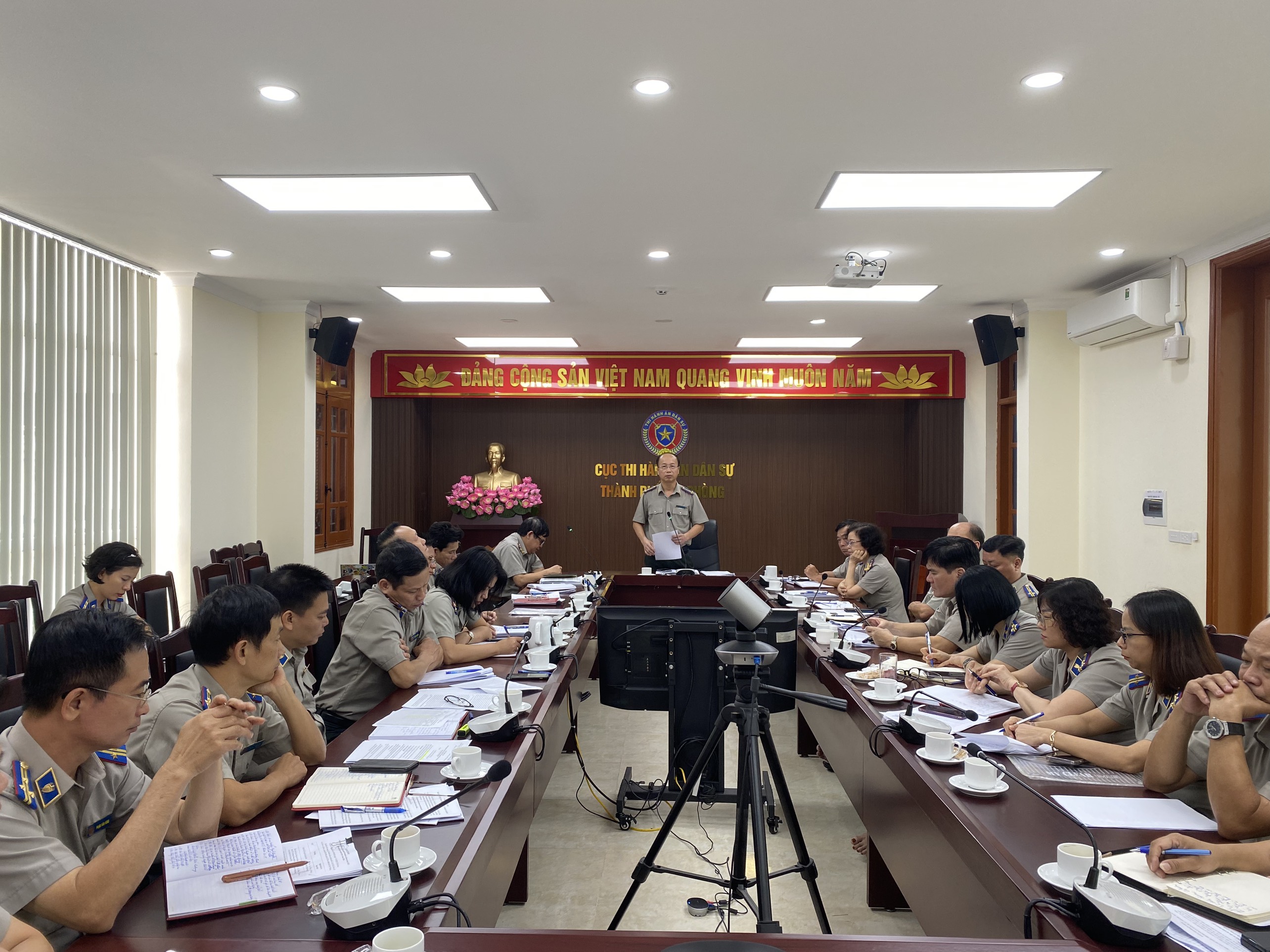 Cục Thi hành án dân sự thành phố Hải Phòng tổ chức Hội nghị đánh giá kết quả công tác thi hành án dân sự, theo dõi thi hành án hành chính năm 2023, triển khai nhiệm vụ công tác Quý I năm 2024