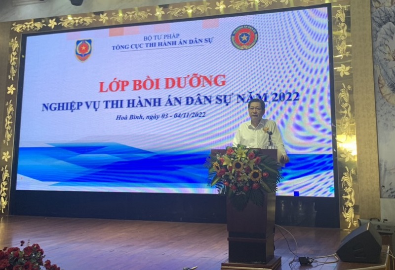 Khai mạc Lớp bồi dưỡng nghiệp vụ thi hành án dân sự năm 2022 tại tỉnh Hòa Bình