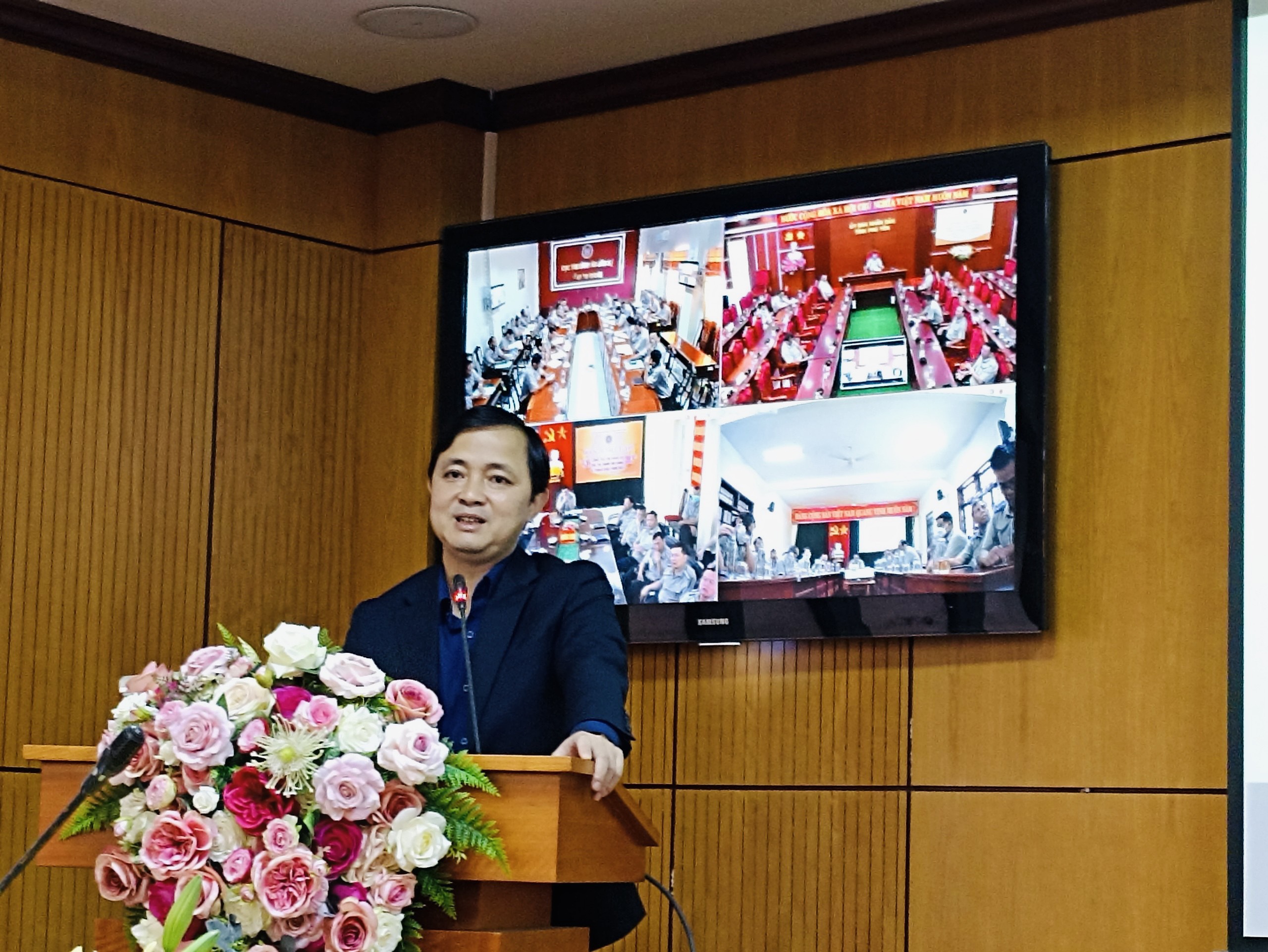 Quán triệt, giới thiệu tác phẩm “Kiên quyết, kiên trì đấu tranh phòng, chống tham nhũng, tiêu cực, góp phần xây dựng Đảng và Nhà nước ta ngày càng trong sạch, vững mạnh” trong Hệ thống Thi hành án dân sự