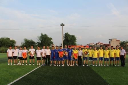 Chi cục Thi hành án dân sự huyện Thủy Nguyên giao hữu bóng đá với Viện Kiểm sát nhân dân huyện và Tòa án nhân dân huyện, kỷ niệm 126 năm ngày sinh Chủ tịch Hồ Chí Minh ( 19/5/1890 – 19/5/2016 )