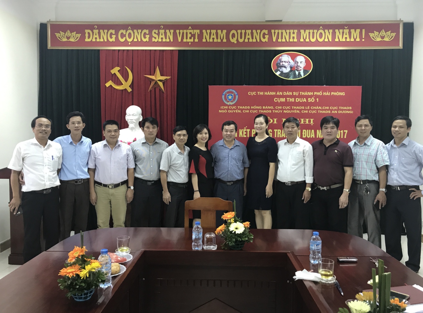 Cum thi đua sô 1 tổ chức Hội nghị tổng kết phong trào thi đua năm 2017