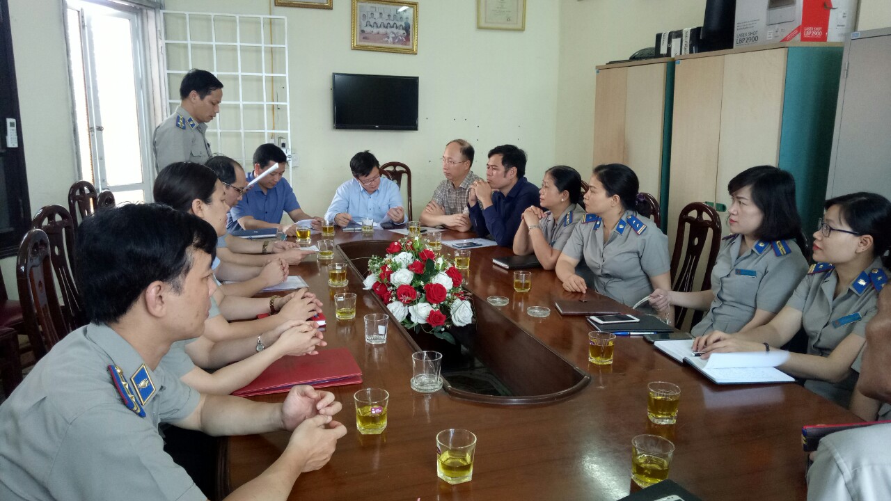 ĐỒNG CHÍ MAI LƯƠNG KHÔI THỨ TRƯỞNG BỘ TƯ PHÁP THĂM VÀ LÀM VIỆC TẠI CHI CỤC THI HÀNH ÁN DÂN SỰ QUẬN NGÔ QUYỀN THÀNH PHỐ HẢI PHÒNG